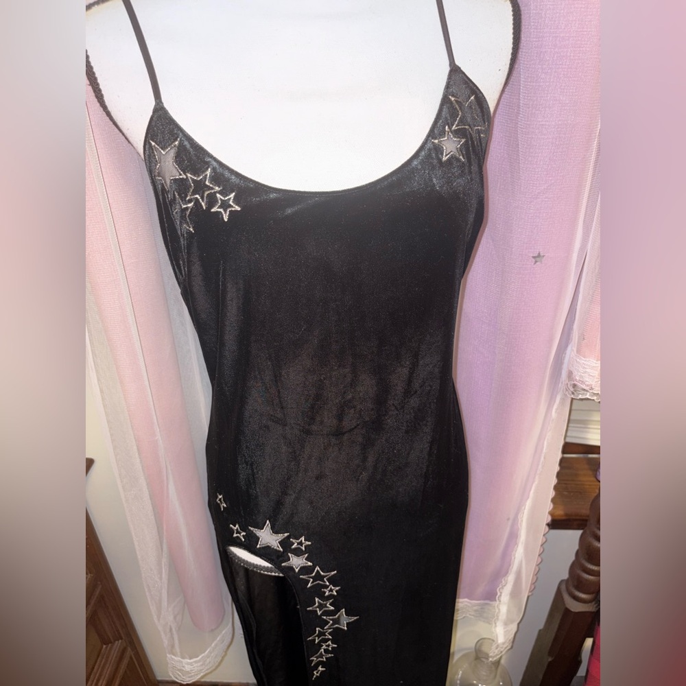 Victoria's Secret Black Starry Chemise - Picture 2 of 11